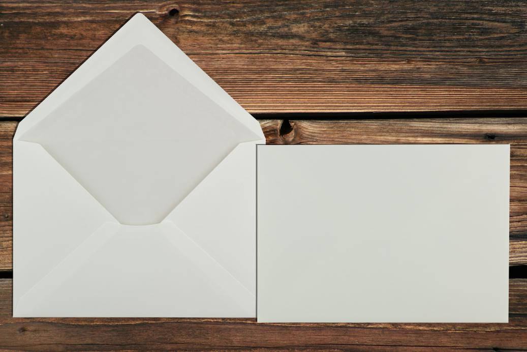 Briefhüllen C5 162x229 mm Nassklebend Cremeweiß halbglatt 110 g/qm